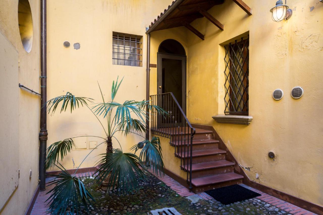 Piazza Maggiore Duplex Apartment by Wonderful Italy Bologna Esterno foto